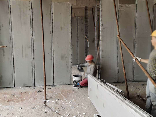 青岛森加盛建材ALC隔墙板在写字楼承建使用中